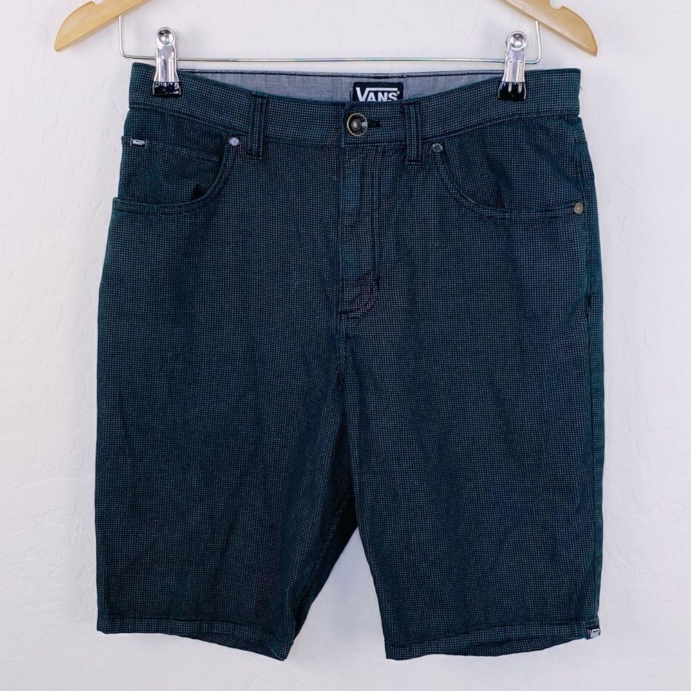 Vans dark gray/black subtle plaid shorts boys size 18